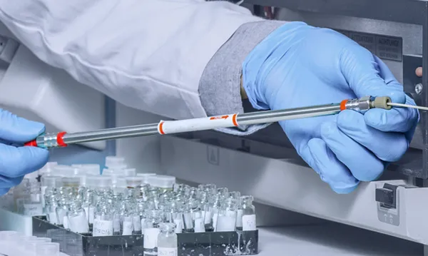 corporate-scientist-lc-lab
