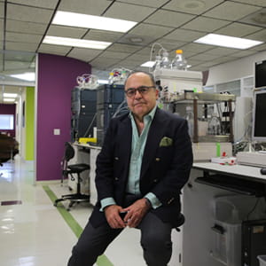 fasha-in-lab-2-300