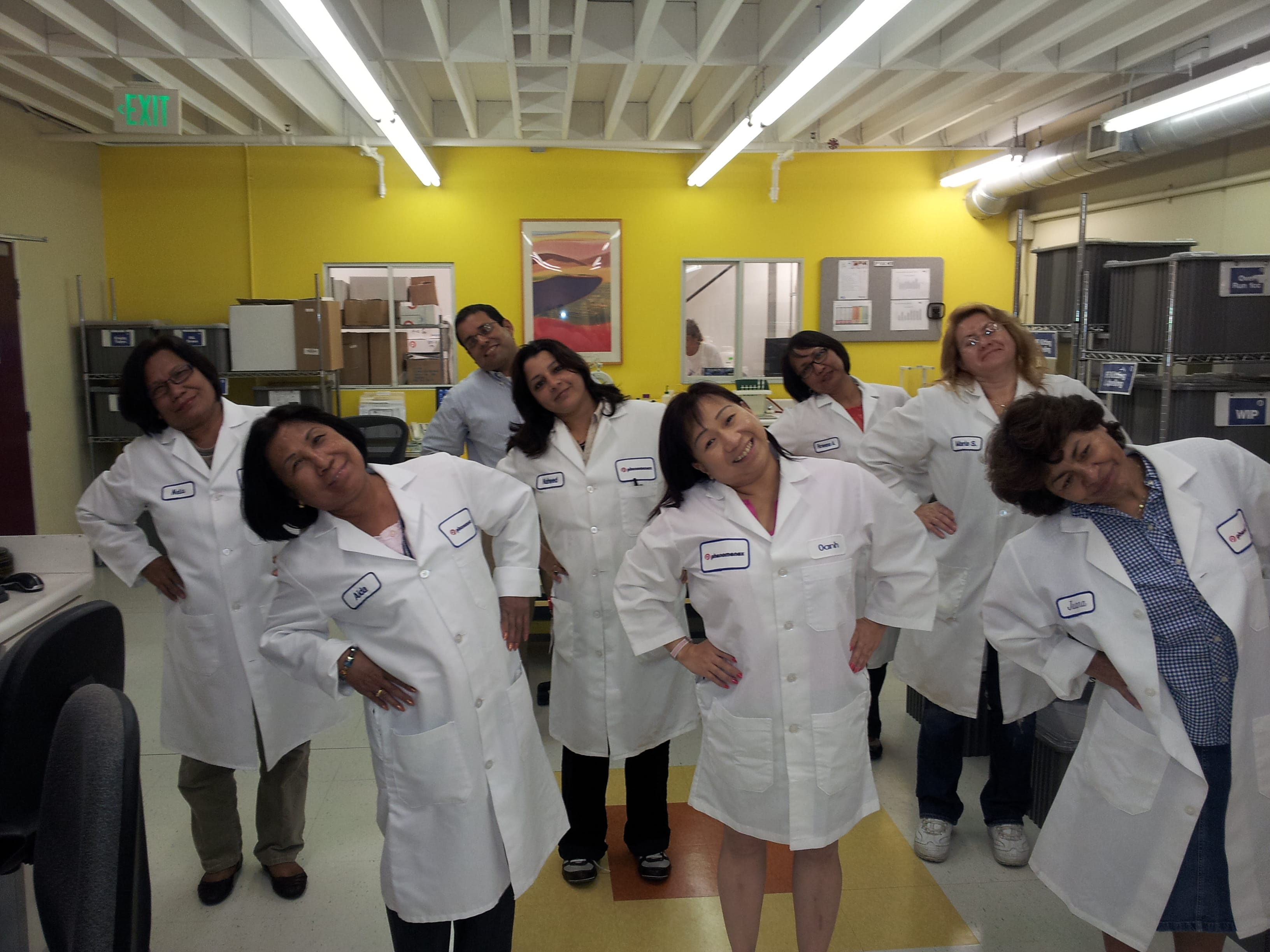 lab exercise happy phenomenex scientist