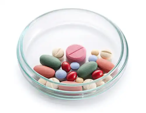 Drug Analysis and Research clinical-drug-anaylsis-iStock-513470666