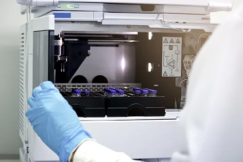 HPLC vs. GC: Key Differences, Applications, and Advantages iStock-1190030859